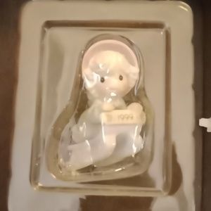 Precious moments side into the next millennium with joy 1999